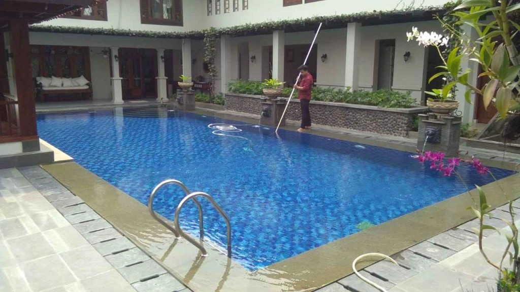 jasa perawatan kolam renang jabodetabek jasa perawatan kolam renang jabodetabek