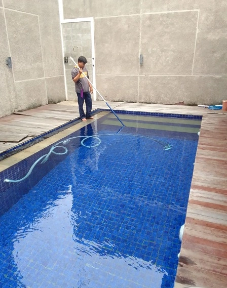 perawatan kolam renang rumah perawatan kolam renang rumah